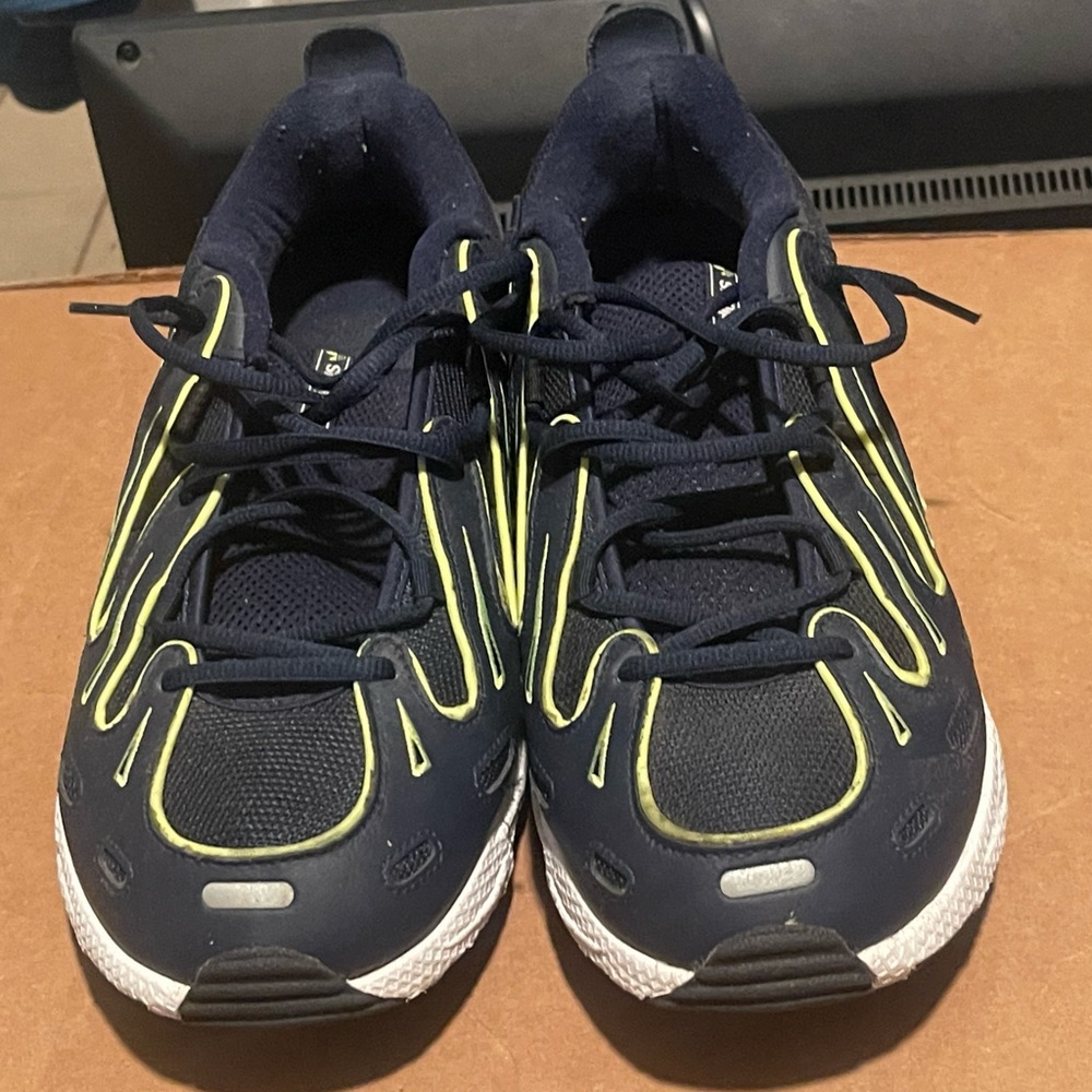 Mens Adidas Size 12